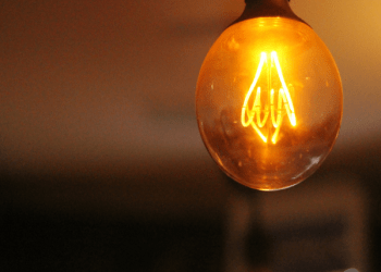 The Purpose and Function of Amber Flashing Beacons